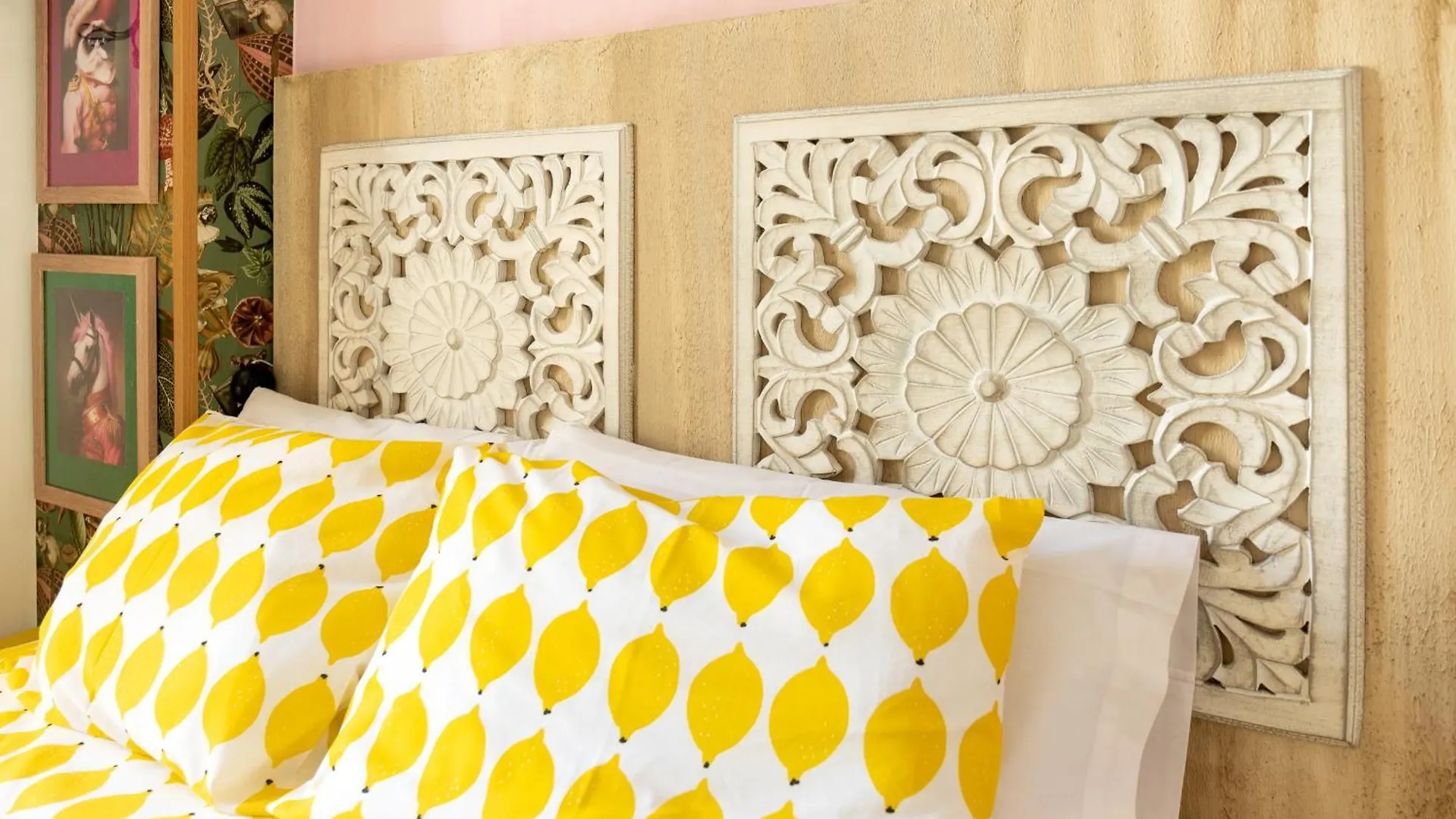 Apartamentos - Pinksparrow - Granada 0*,  İspanya